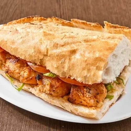 Ekmek Arası Tavuk Şiş